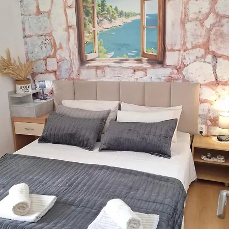 Apartman Traditional Town House Zastražišće